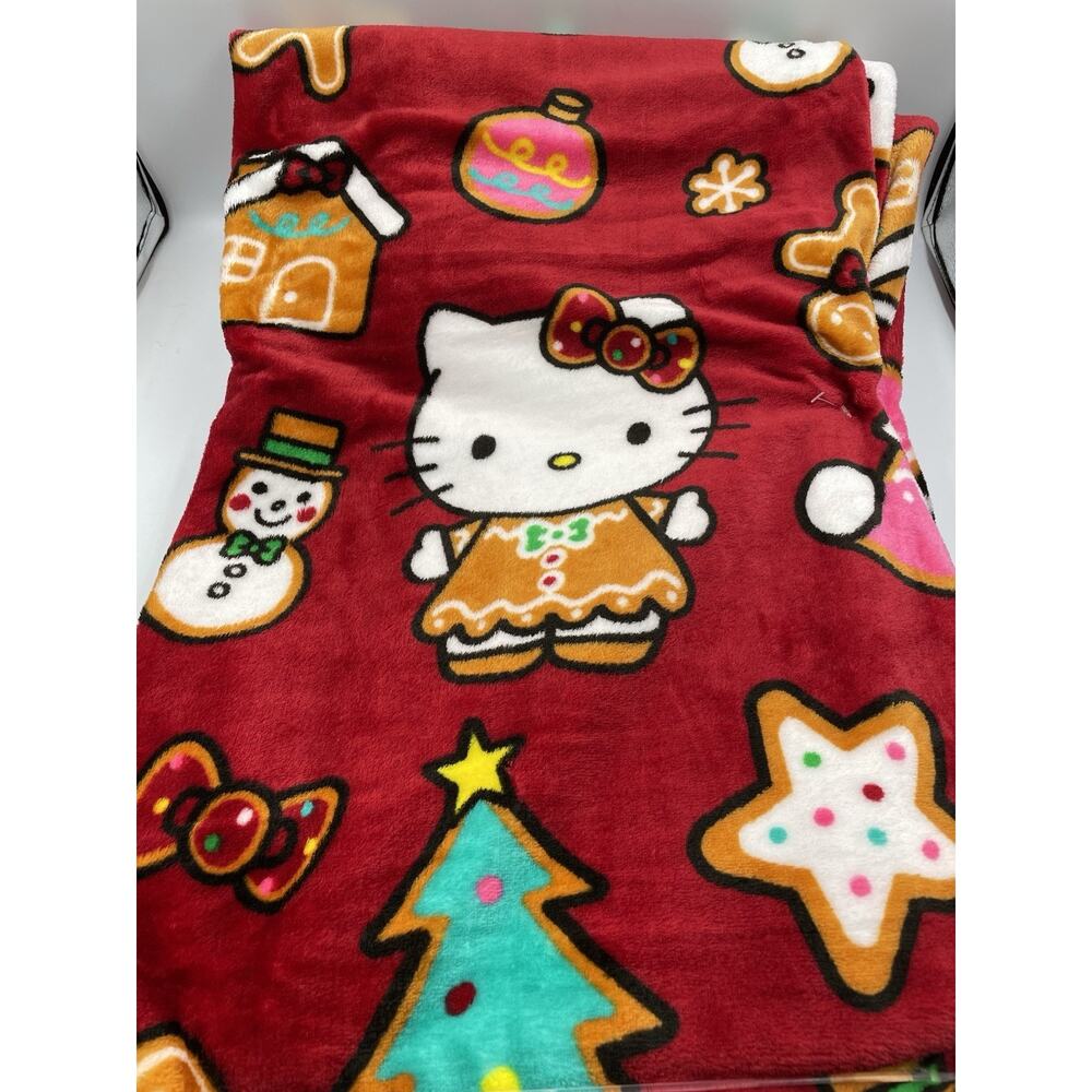 Hello Kitty Christmas Red Gingerbread Plush Throw 50x70 Viral Blanket Brand New